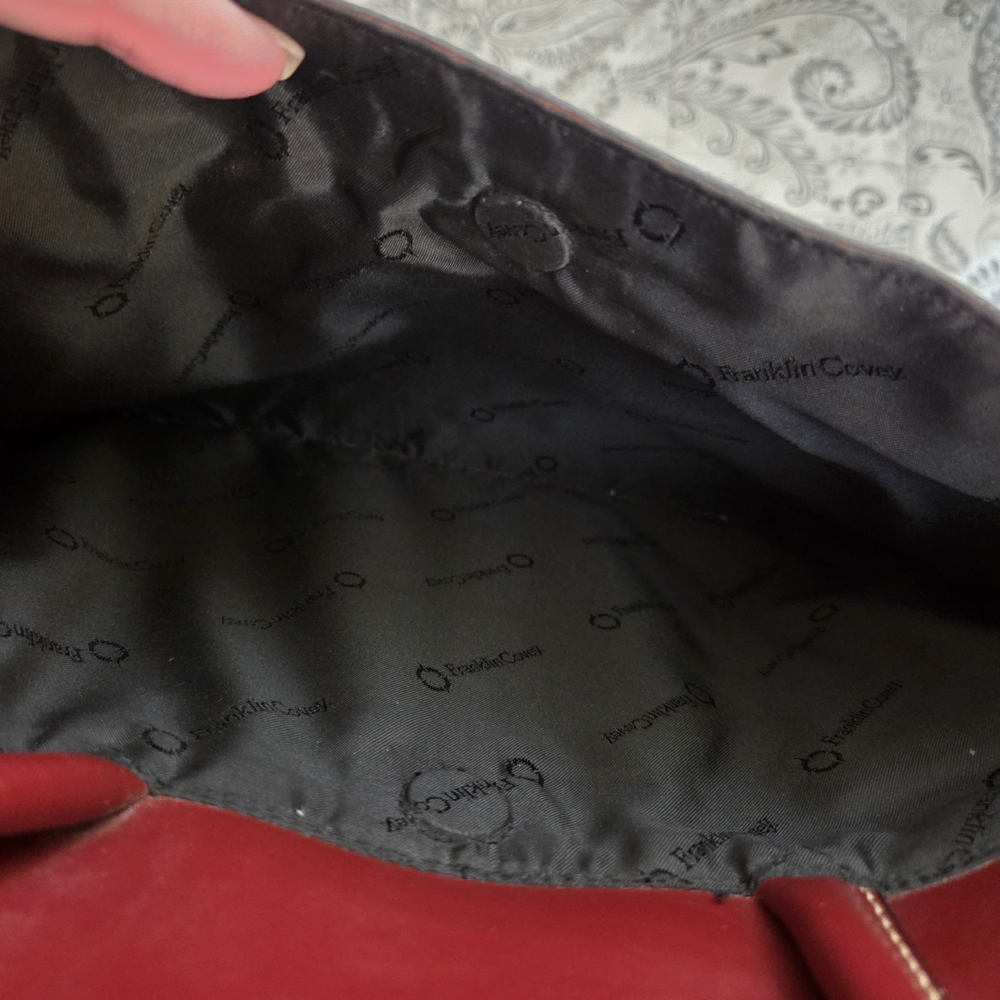 Franklin Covey Elegant Burgundy Leather Briefcase Bag Preloved - Picture 9 of 13